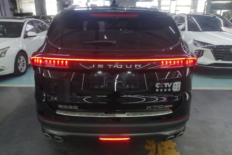 Jetour X70 PLUS 2023 car image #6