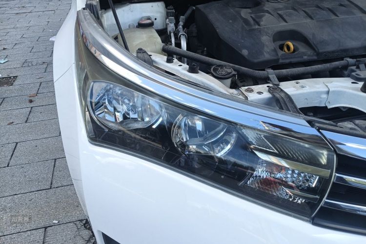 Toyota Corolla 2015 car image #8