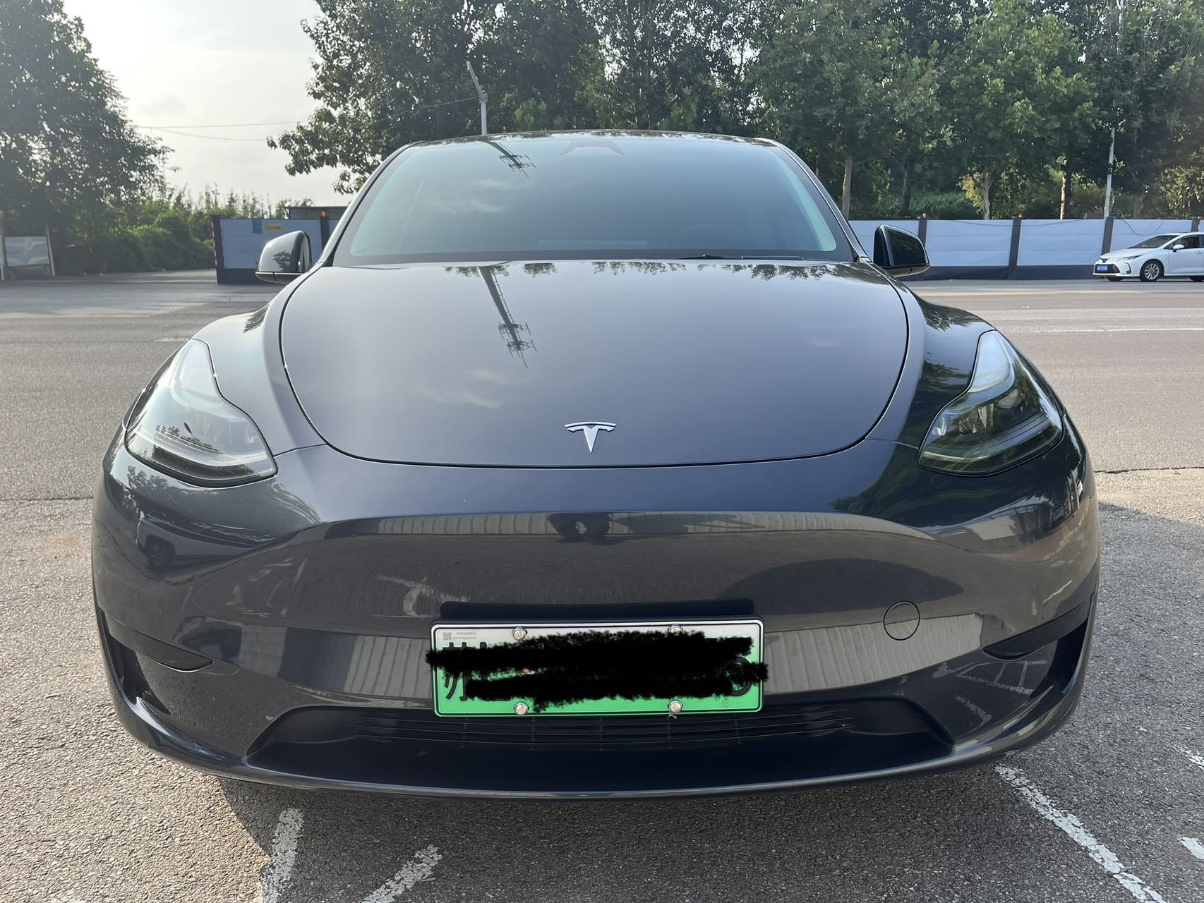 Tesla Model Y 2024 #3 Tesla Model Y 2024 car image #3