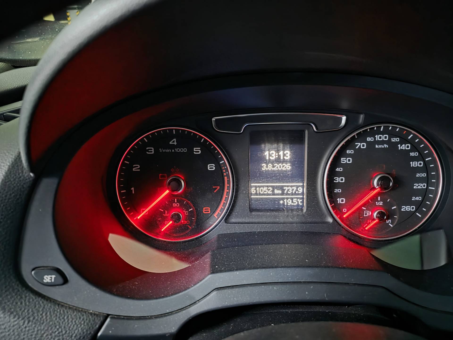 Audi Q3 2018 #8 Audi Q3 2018 car image #8
