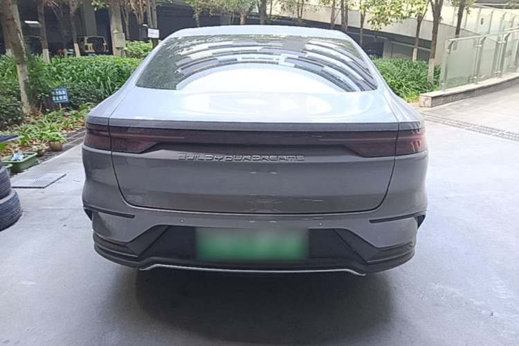 BYD Han 2023 #6 BYD Han 2023 car image #6