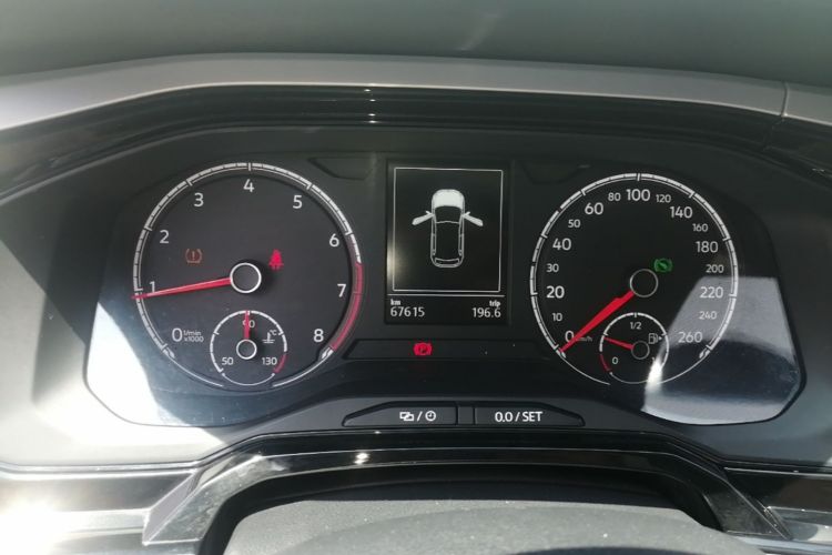 Volkswagen Polo 2020 car image #12