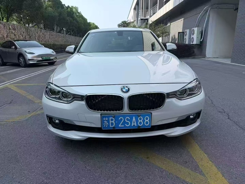 BMW 3 Series 2017 #2 BMW 3 Series 2017 car image #2