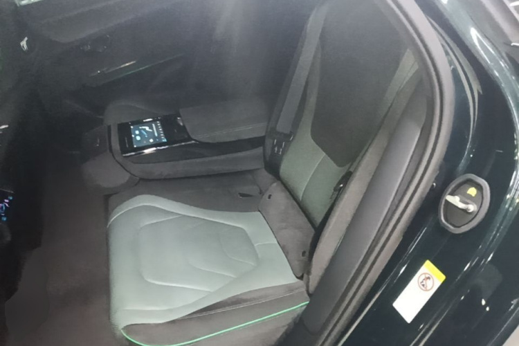 BYD Han 2022 car image #17
