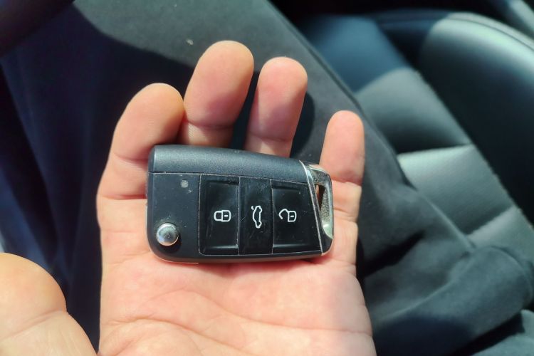 Volkswagen Tharu 2022 immagine di auto #9