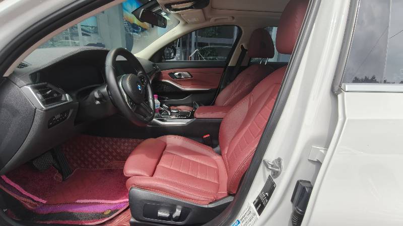 BMW 3 Series 2021 #4 BMW 3 Series 2021 car image #4