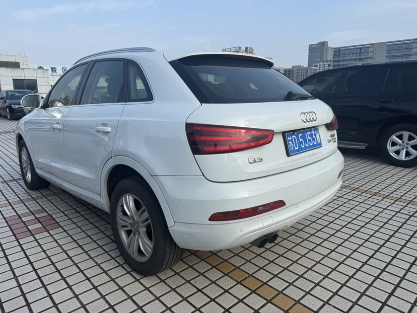 Audi Q3 2015 #6 Audi Q3 2015 car image #6