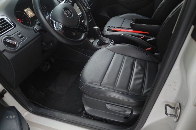 Volkswagen Polo 2015 #17 Volkswagen Polo 2015 car image #17