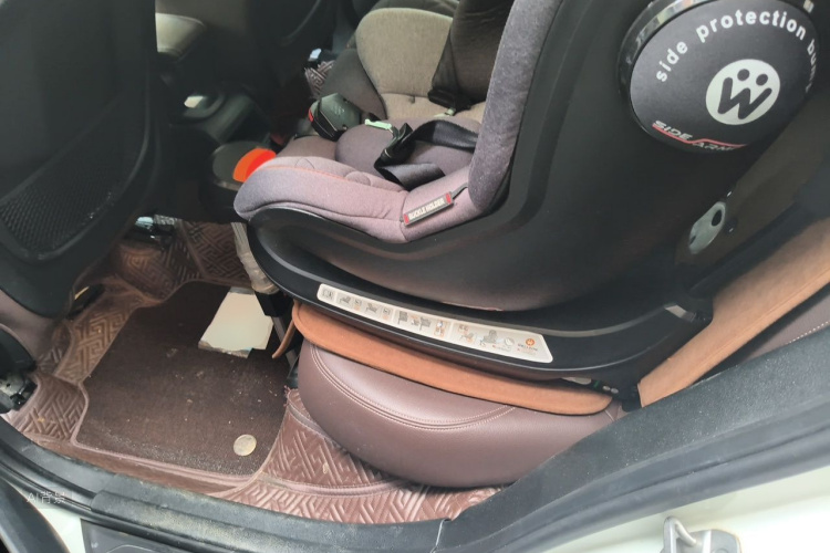 BMW X1 2022 immagine di auto #19