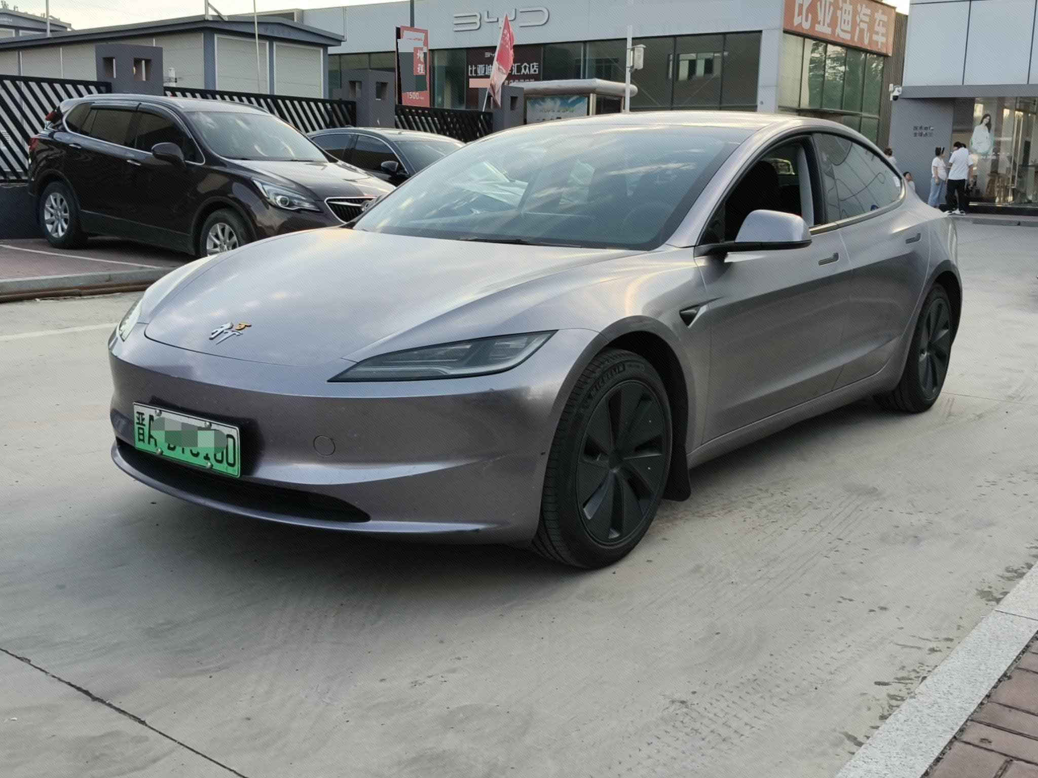 Tesla Model 3 2024 Tesla Model 3 2024 immagine di auto