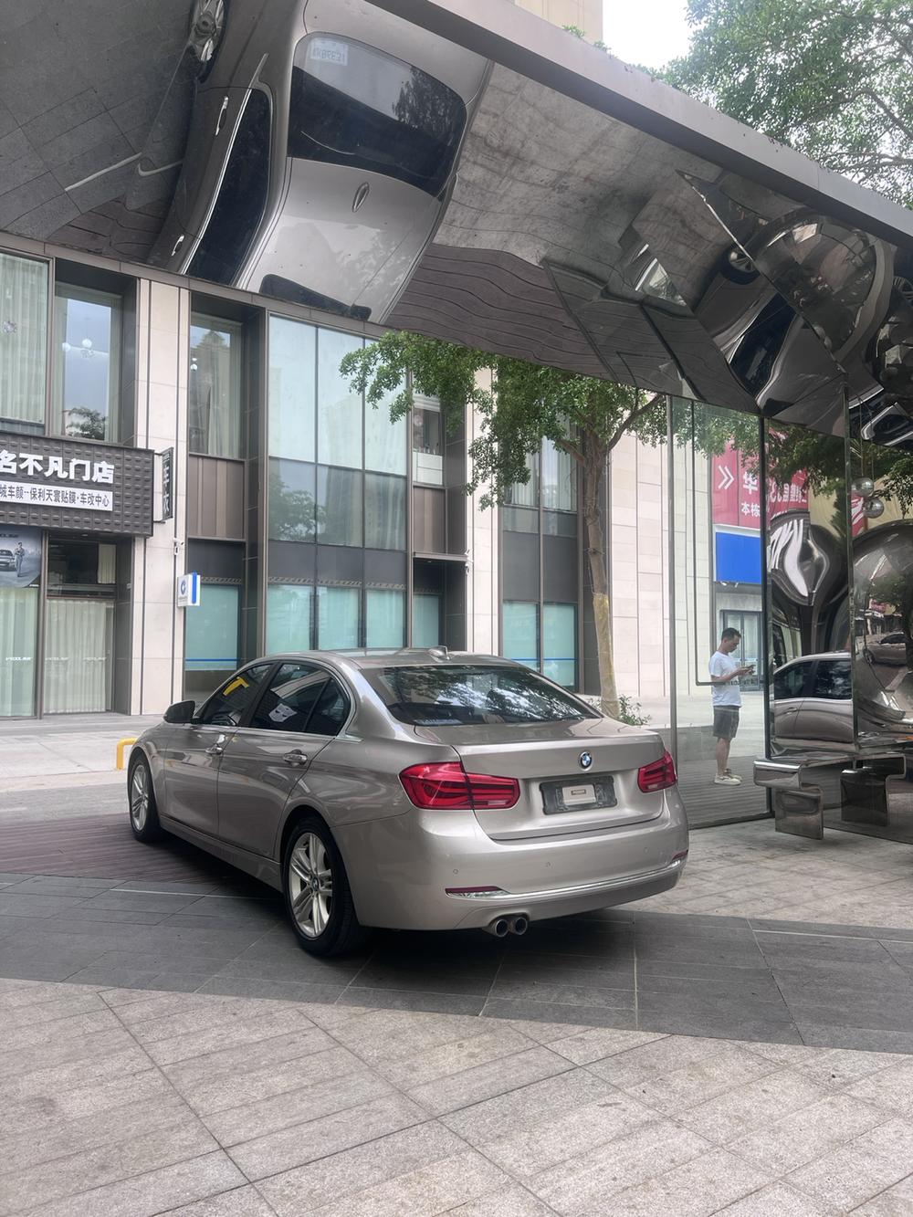 BMW 3 Series 2017 #3 BMW 3 Series 2017 car image #3