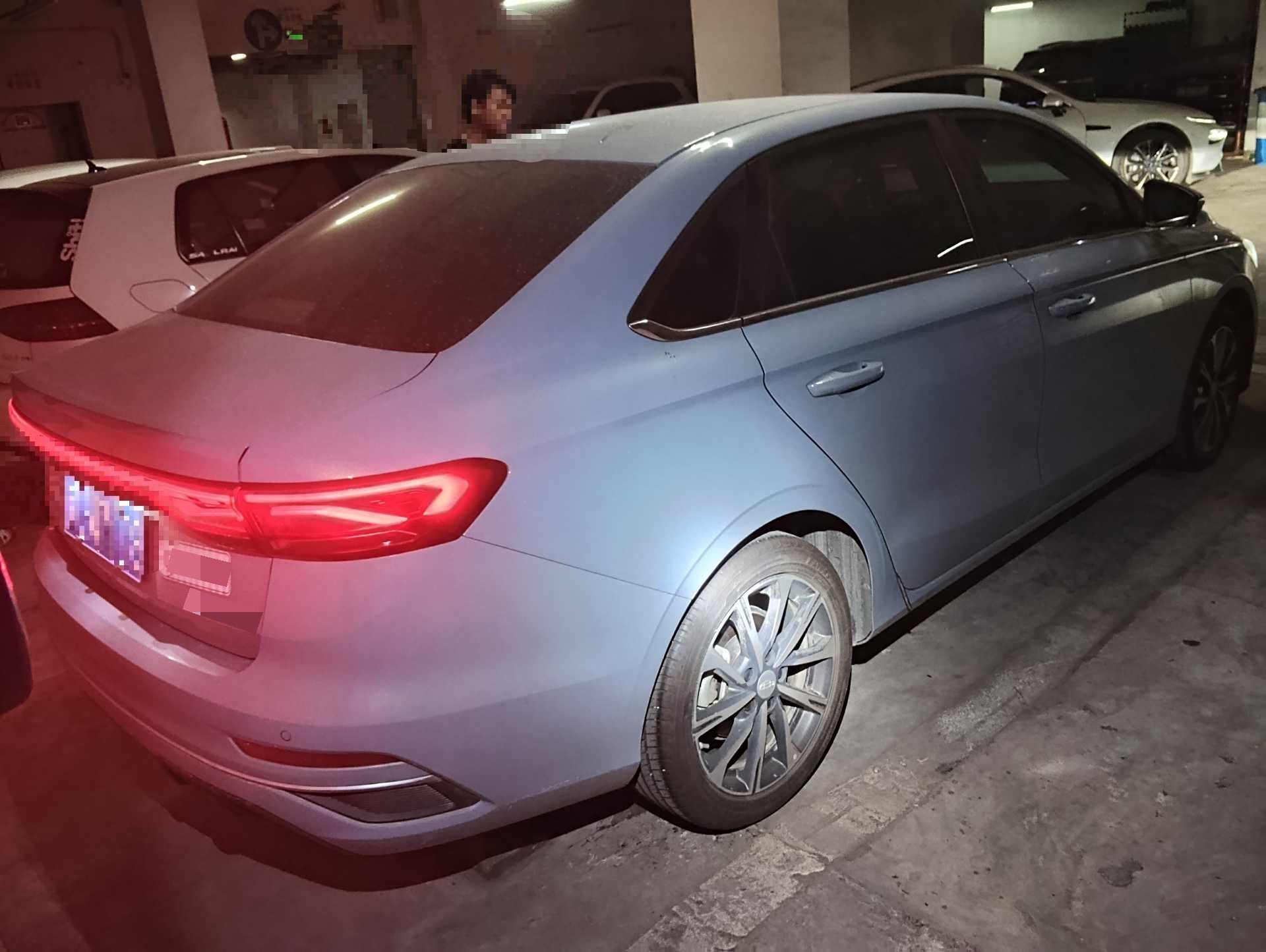 GEELY Emgrand 2025 immagine di auto #5