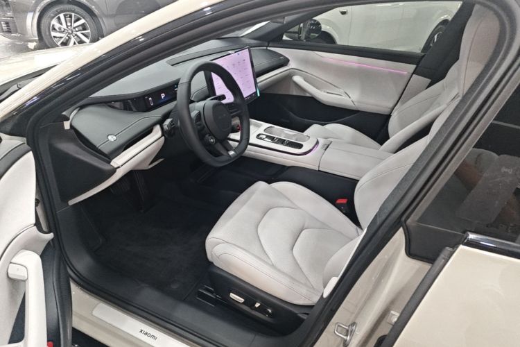 MI SU7 2025 car image #19