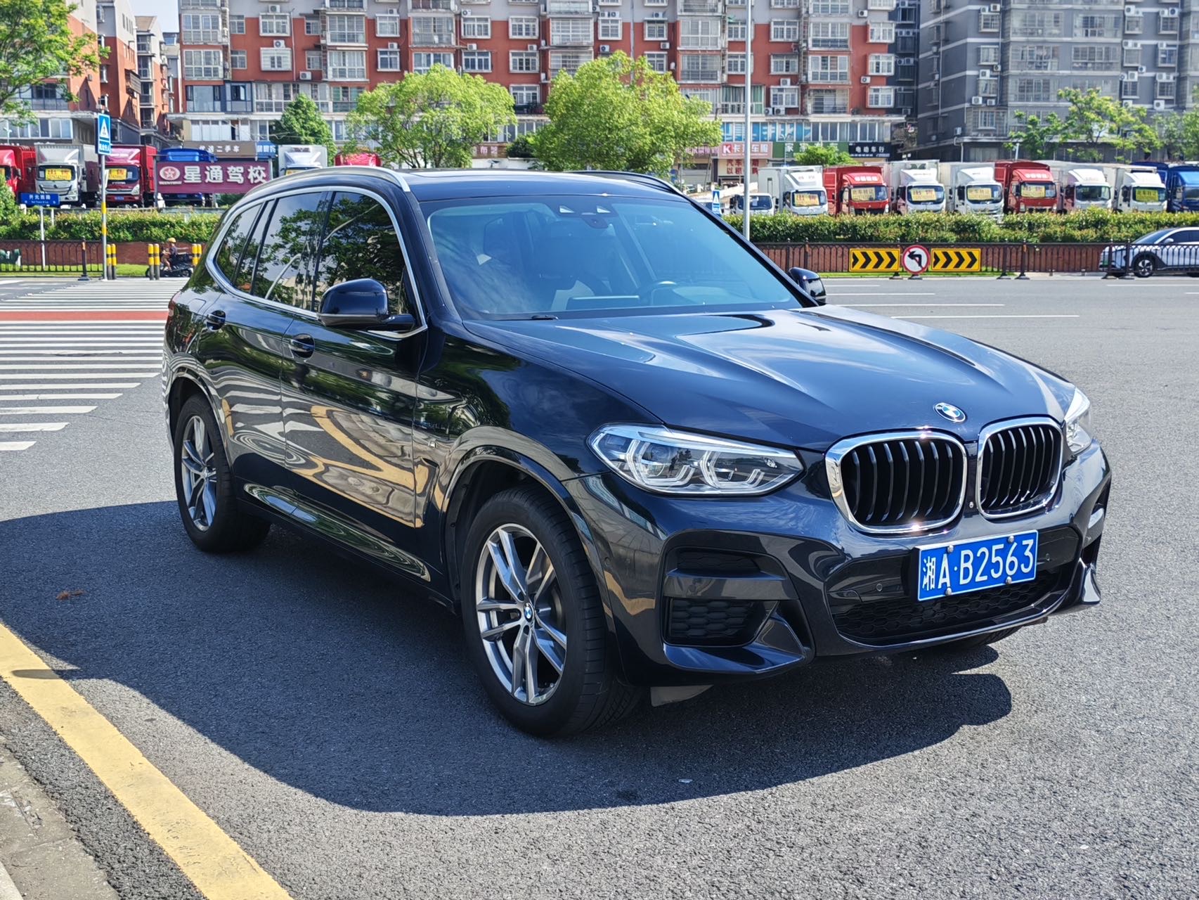 BMW X3 2020 car image #2