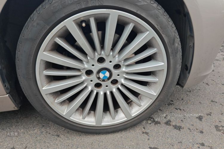 BMW 3 Series 2018 #9 BMW 3 Series 2018 car image #9