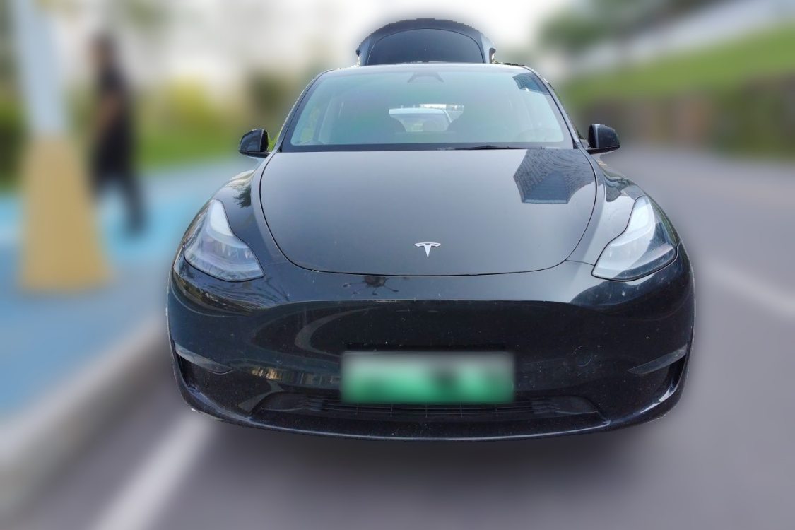 Tesla Model Y 2024 #5 Tesla Model Y 2024 immagine di auto #5