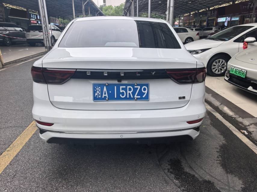 GEELY Emgrand 2024 car image #8