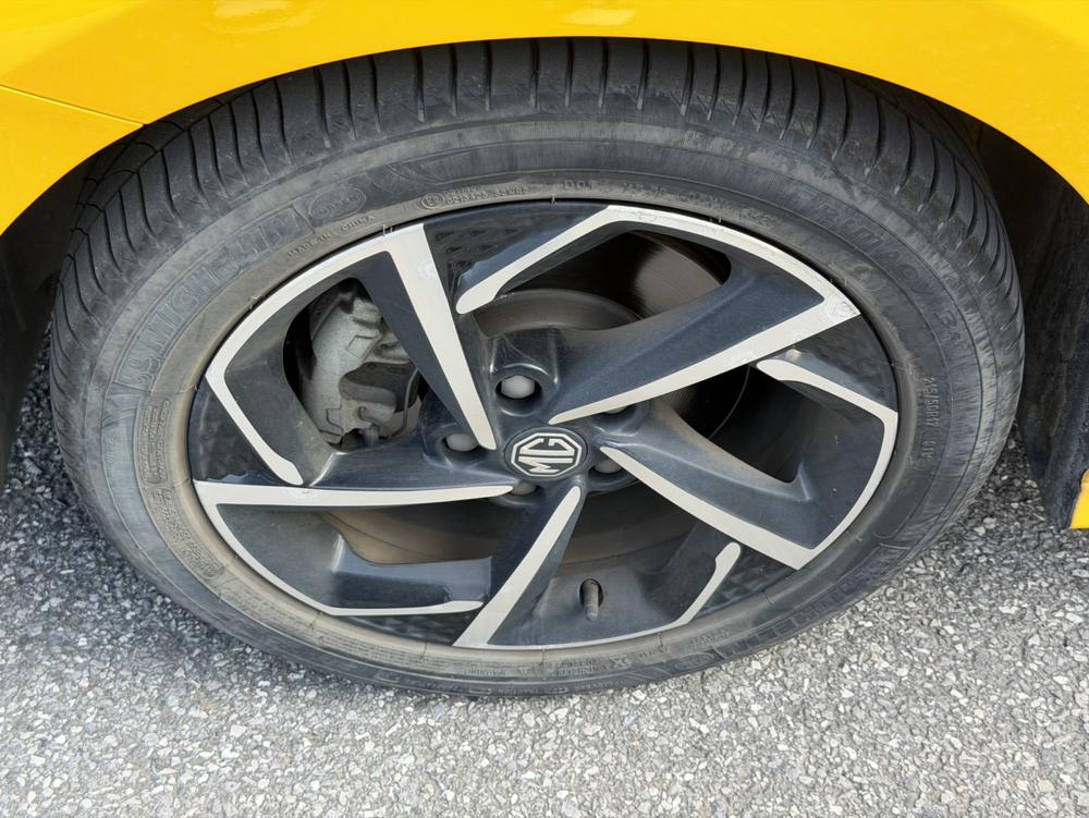 MG 5 2020 car image #5