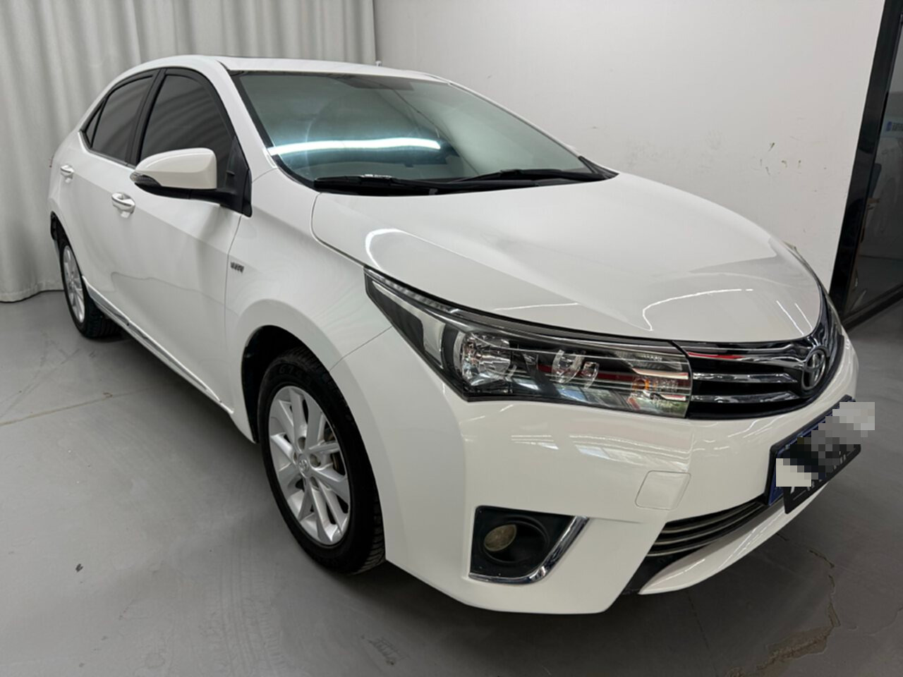 Toyota Corolla 2014 #5 Toyota Corolla 2014 car image #5