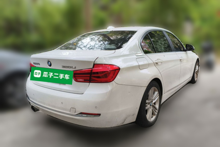 BMW 3 Series 2017 car image #5
