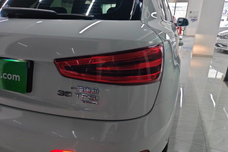 Audi Q3 2016 #8 Audi Q3 2016 car image #8