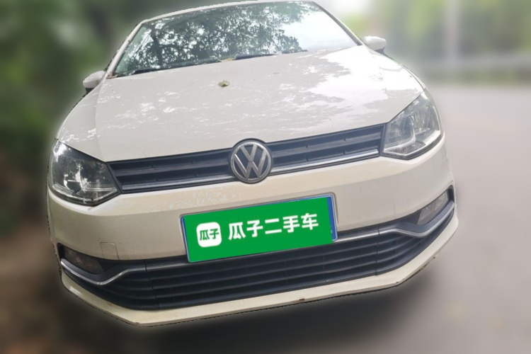 Volkswagen Polo 2016 car image #3
