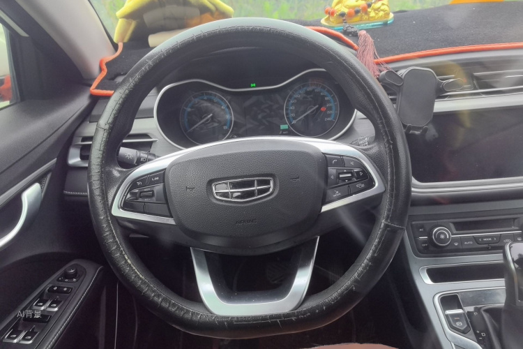 GEELY Emgrand 2021 car image #12