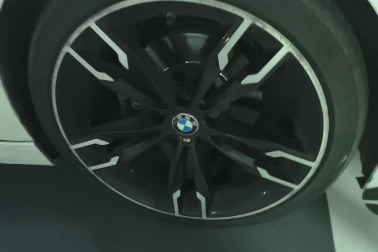 BMW 3 Series 2015 car image #9