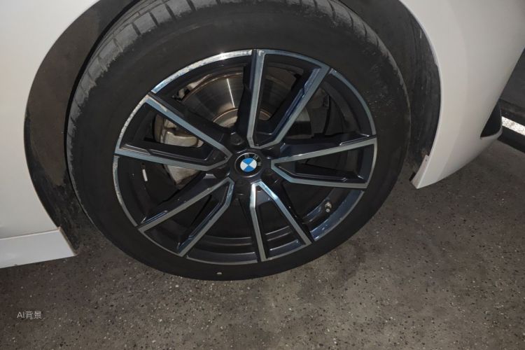 BMW 3 Series 2024 #9 BMW 3 Series 2024 car image #9