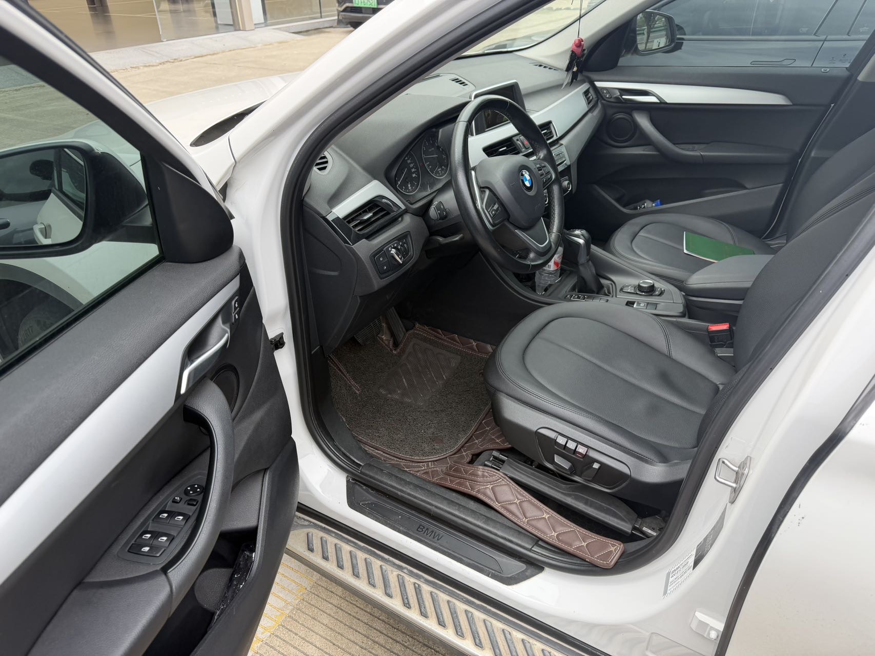 BMW X1 2016 car image #2