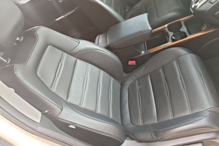 Honda CR-V 2019 car image #24