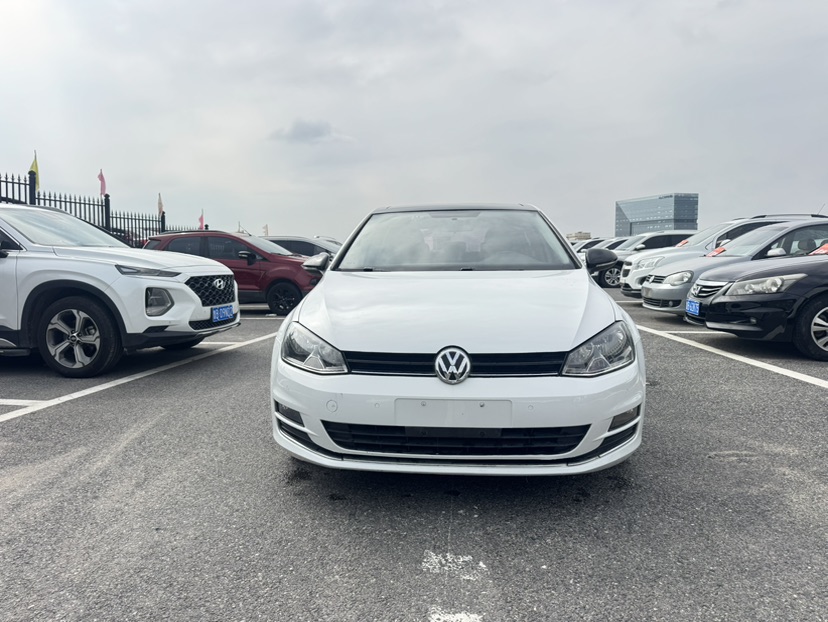 Volkswagen Golf 2018 #2 Volkswagen Golf 2018 صورة سيارة #2