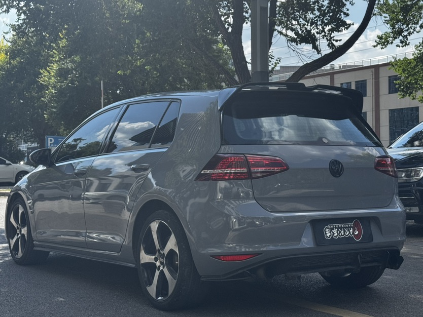 Volkswagen GolfGTI 2015 car image #7