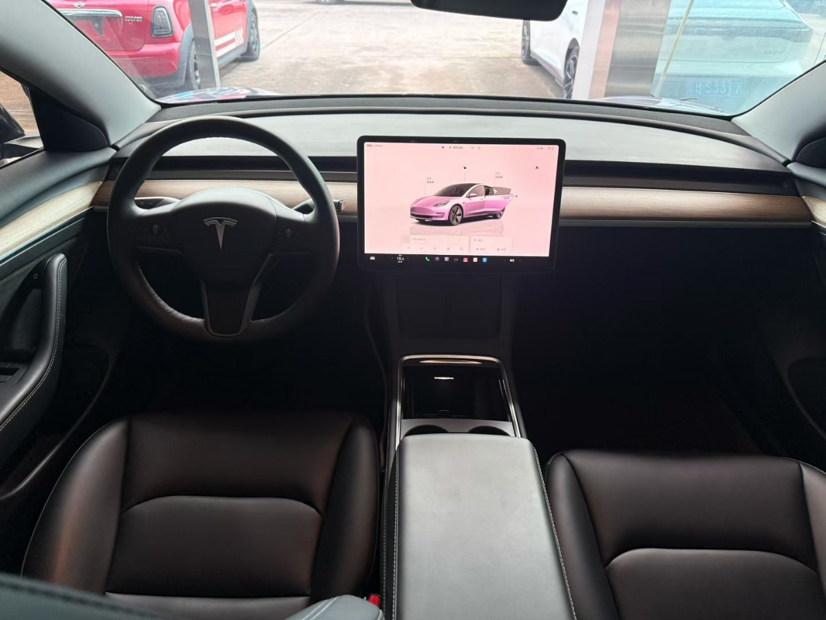 Tesla Model 3 2022 car image #4