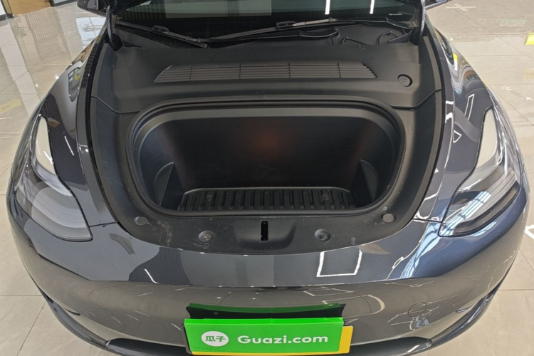 Tesla Model Y 2024 #20 Tesla Model Y 2024 immagine di auto #20