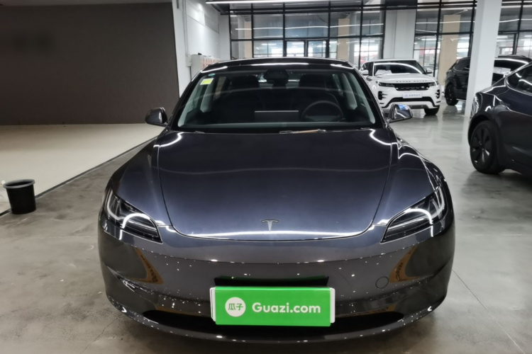Tesla Model 3 2026 #3 Tesla Model 3 2026 изображение автомобиля #3
