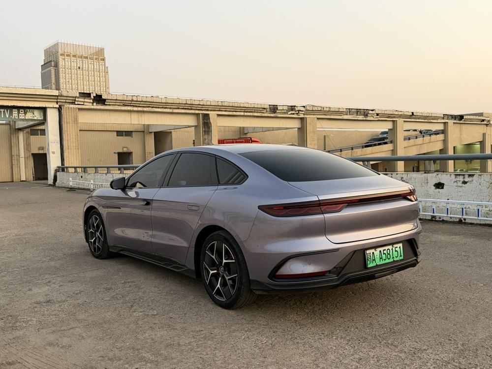 BYD Han 2024 #4 BYD Han 2024 car image #4