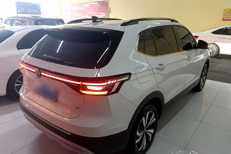 Volkswagen Tharu 2025 car image #7