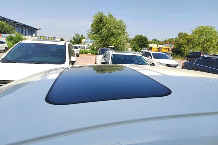 GEELY Emgrand 2023 #25 GEELY Emgrand 2023 car image #25