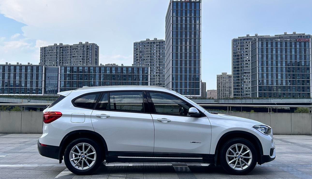BMW X1 2018 #5 BMW X1 2018 car image #5