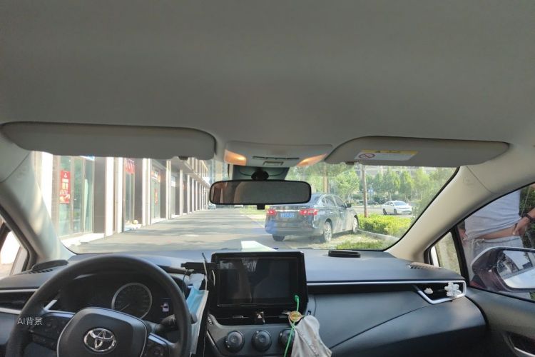Toyota Corolla 2020 immagine di auto #20
