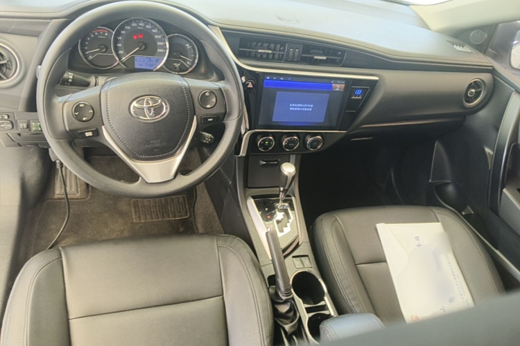 Toyota Corolla 2018 #10 Toyota Corolla 2018 car image #10