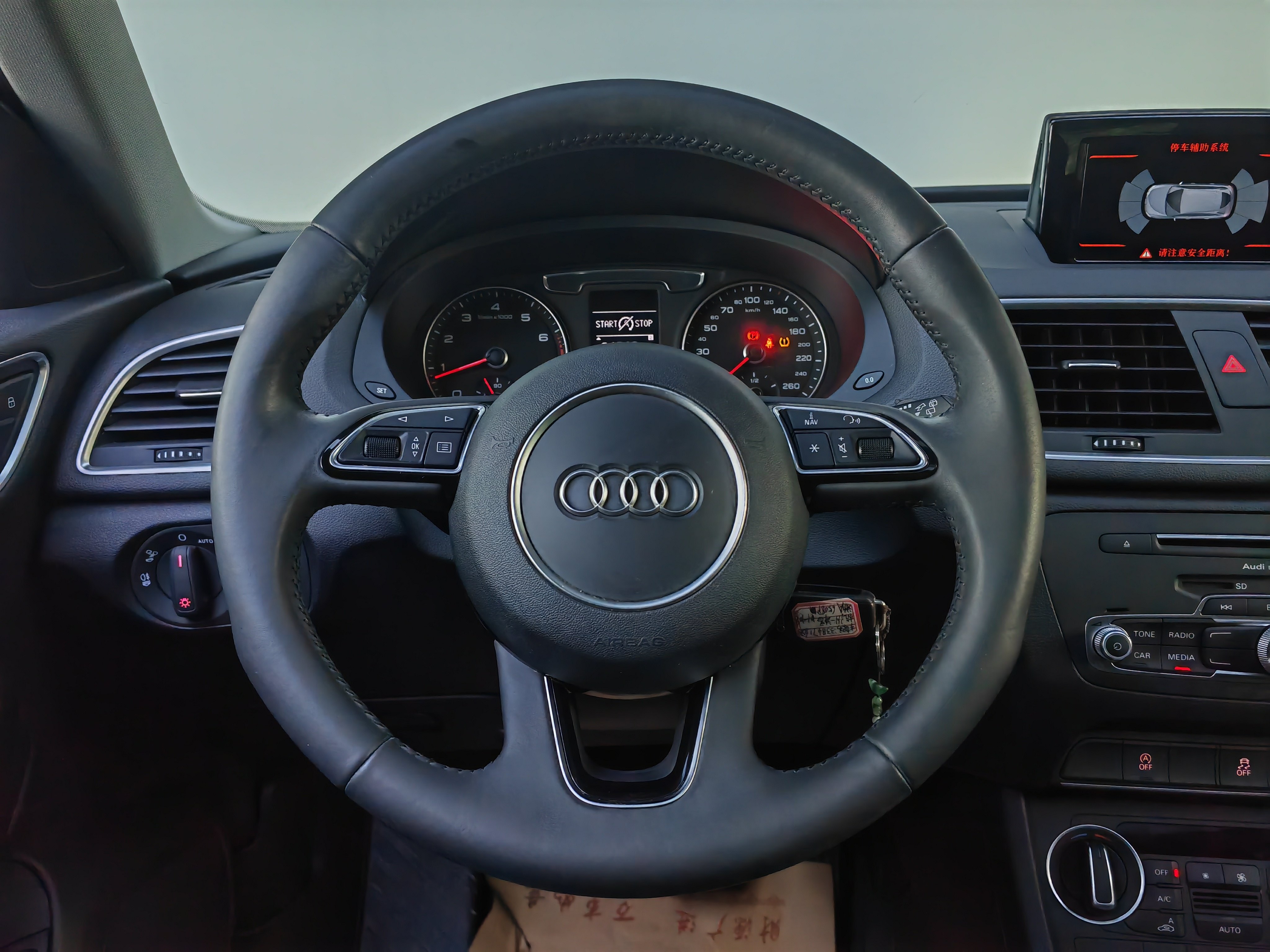 Audi Q3 2018 #9 Audi Q3 2018 car image #9