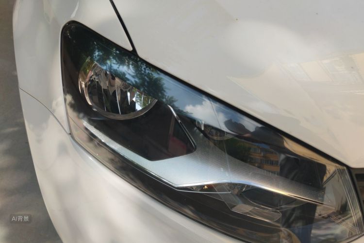 Volkswagen Polo 2017 car image #8
