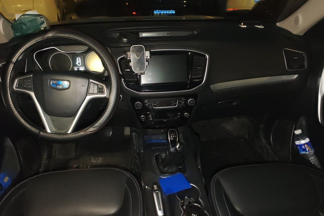 GEELY Vision X6 2017 imagem de carro #21