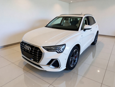 Audi Q3 2023 Audi Q3 2023 car image