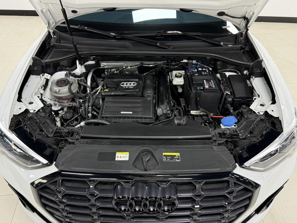 Audi Q3 2022 immagine di auto #9