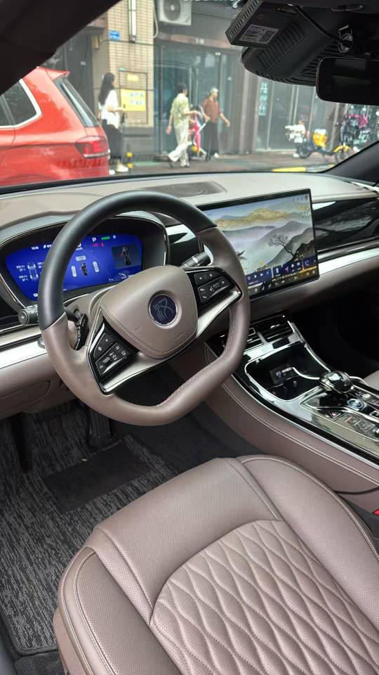 BYD Han 2025 image de voiture #5