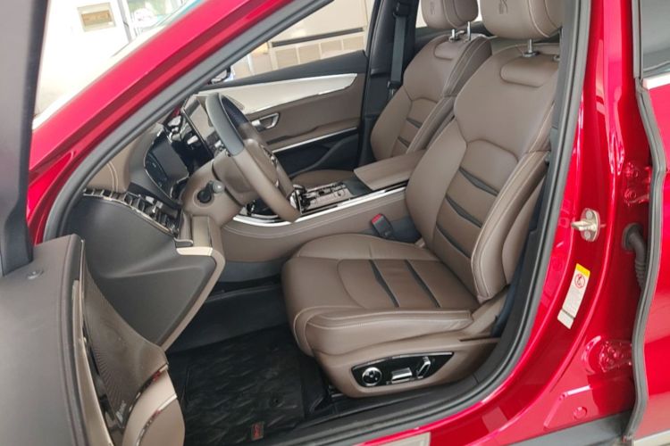 BYD Han 2023 car image #15