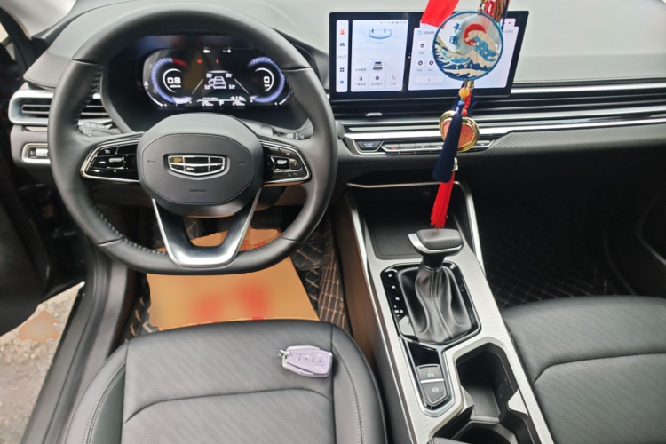 GEELY Emgrand 2024 car image #10